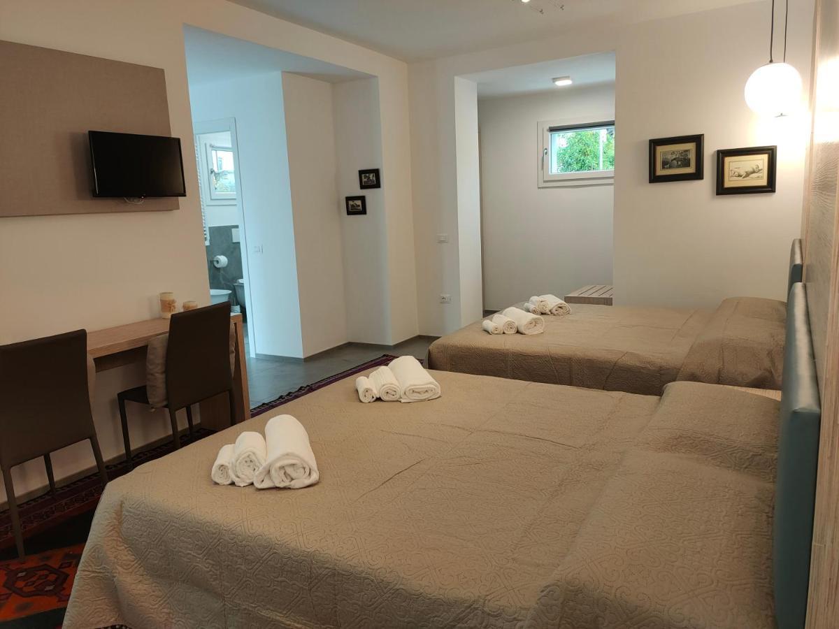 Iris Ar Holiday-Home Peschiera del Garda Exterior photo